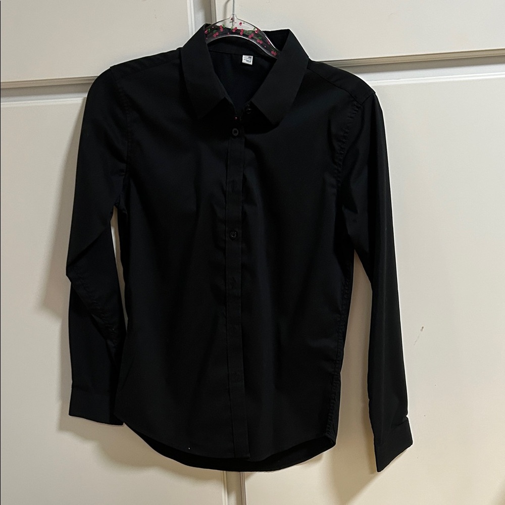 Classic French Black Cotton Button Up Shirt Small